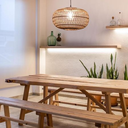 Hostal Residencia Nicolau سان أنطونيو المظهر الخارجي الصورة