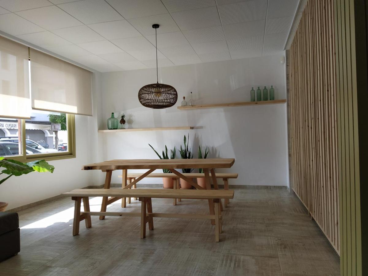 Hostal Residencia Nicolau سان أنطونيو المظهر الخارجي الصورة
